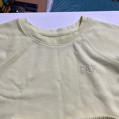 4歳　セットアップ　パステルカラー　イエロー　ギャップ　GAP 子ども　服　ファッションの画像