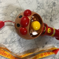 アンパンマン ファンストラップ付き 扇風機　の画像