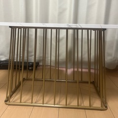 テーブルの画像