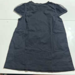 GU トップス　140センチ　女の子　カットソー　上　服　ファッションの画像