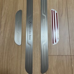 メルセデスCクラス　フロアマットの画像