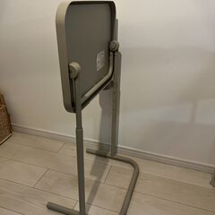 【美品】IKEA ビョルコーセン BJÖRKÅSEN サイドテーブル ベージュの画像