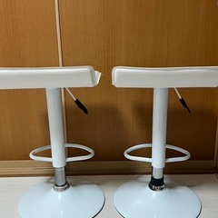 カウンターチェアの画像