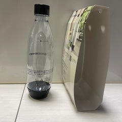 ソーダストリームボトル　1Ｌボトル【新品未使用】の画像