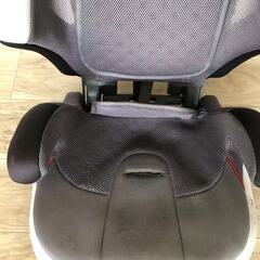 【中古品】コンビCombi ジュニアシート 3歳頃から12歳頃まで シートベルト固定の画像