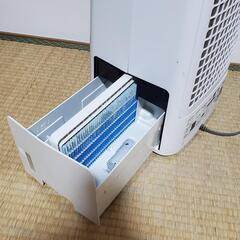 【決定済】SHARP シャープ 加湿空気清浄機 KI-NS40 動作確認済み ホワイト プラズマクラスター 空気清浄機の画像