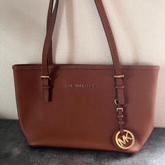 MICHAEL KORS （マイケルコース)バッグ
の画像