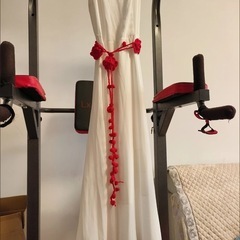 ハンドメイド🌹 ローズモチーフ 手編み ロングスカーフ・ストール 小洒落たコーデにぴったり！ネックレスやウエストベルトとしても使えるの画像