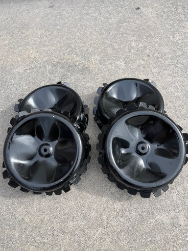 お取引き決まりました。イセキ 草刈機 スパイダーモア SP431F　スパイク車輪