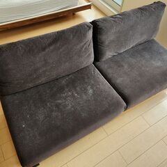 【引取限定/名古屋市熱田区】 a.depeche アデペシュ 3人掛けソファ ウォールナット×ファブリック（ダークブラウン） ✨定価160,320円｜特定日引取で8,000円OFF✨ [Local Pickup Only / Atsuta-ku, Nagoya] a.depeche 3-Seater Sofa Walnut × Fabric (Dark Brown) ✨Original Price: ¥160,320｜¥8,000 OFF on Limited Dates✨の画像