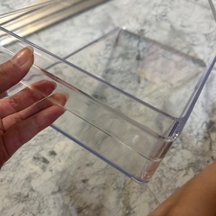 収納　冷蔵庫用　収納ケース　野菜室など　小分け用に　とって付き　取手付きの画像