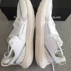 （美品）アンダーアーマー バスケットボールシューズUAフロー フューチャーX 4の画像
