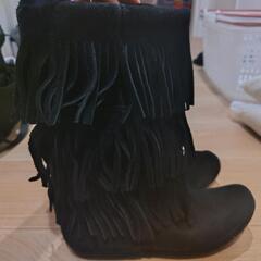 MINNETONKA　フリンジロングブーツの画像