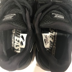 スニーカー　中古　24cmの画像