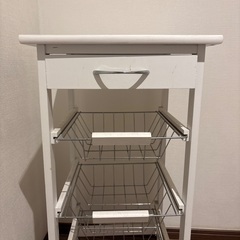 【無料】キャスター付きキッチンワゴンの画像