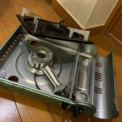 カセットコンロとボンベセットの画像
