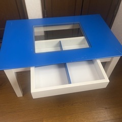 ガラステーブル　青　ブルーの画像