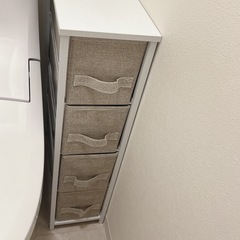 隙間収納の画像
