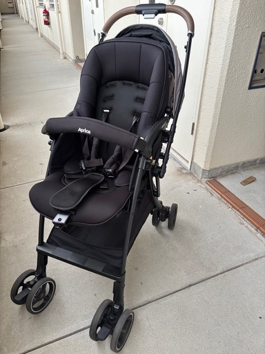 アップリカ　ラクーナクッションフリーAD