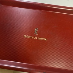 Roberta di Camerino 赤 トレーの画像