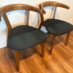 美品✨ダイニングチェア2脚セットの画像
