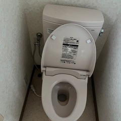 取り外し可能な方限定トイレ洗面台付きの画像
