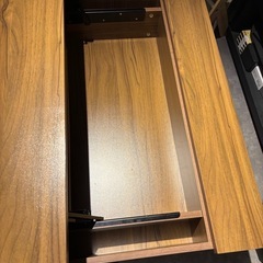 昇降式テーブル　(楽天市場27000円の品)の画像
