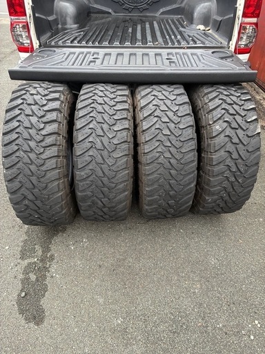 値下げTOYO トーヨー　OPEN COUNTRY　M/T　315/75R16　オープンカントリ―です。
