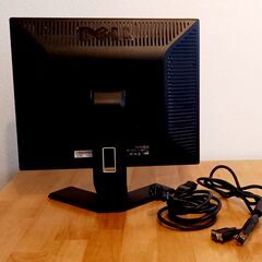 DELL　E シリーズ 　E177FP 17 インチ 　フラットパネル 　LCD モニター *** さらに500円に値下げ!!!***の画像