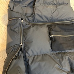 NIKE ダウンベストの画像