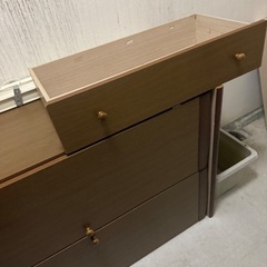 収納タンス　底サイド剥がれあり。の画像
