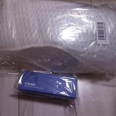 新品です。バスピロー枕　シャワーフックの画像