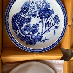 🎉綺麗な高級大皿、小皿セット🎉の画像