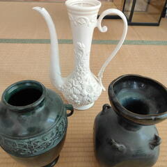 陶器製 花びんの画像