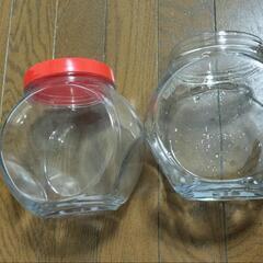 ガラス鉢(メダカの展示容器)2個の画像