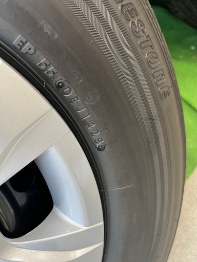 新車外し ハイエース純正タイヤホイール4本セット 2025年製造 BRIDGESTONE 195/80R15　