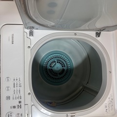 冷蔵庫、炊飯器、乾燥機の画像
