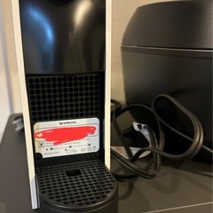 ネスプレッソ　マシン(コーヒーメーカー)の画像