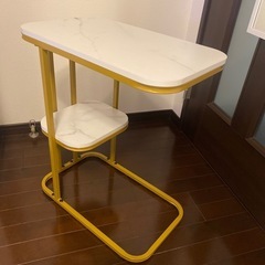 サイドテーブル譲りますの画像