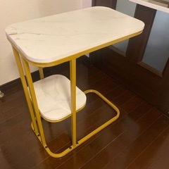 サイドテーブル譲りますの画像