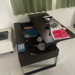 センターテーブルの画像