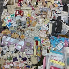 ハンドメイド  材料 素材 いろいろ 大量の画像