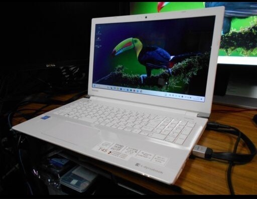 【8/15(金)まで】ノートパソコン 東芝 Dynabook Windows11 新品SSD256GB メモリ8GB Office2021 使用時間約50時間 美品