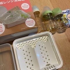 おまとめ！粉ミルク/哺乳瓶/消毒器の画像