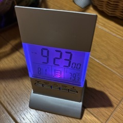 誠時(セイジ) 目覚まし電波時計 RC illumination Clock イルミネーションクロック シルバー RW-005SIの画像
