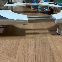 ※取引中※冷蔵庫など置くキャスターの画像