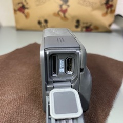 GoPro HERO 7 シルバー+ ケースの画像