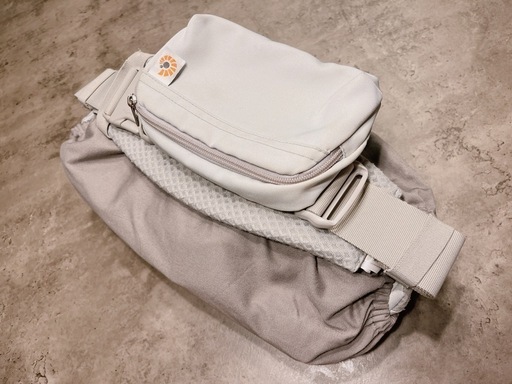 【美品】エルゴ　オムニブリーズ　抱っこ紐　＋　ルカコ抱っこ紐収納カバー付き 楽天市場】抱っこ紐 収納 カバー ルカコ【 Lサイズ】 キャリア