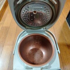 炊飯器の画像