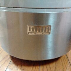炊飯器の画像